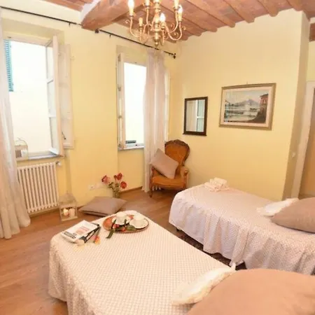 Fuer 7 Personen Ca 98 Qm In Lucca, Toskana Provinz Lucca